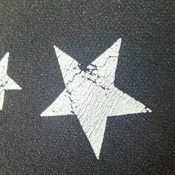 Sweater - Picture 5 of 5